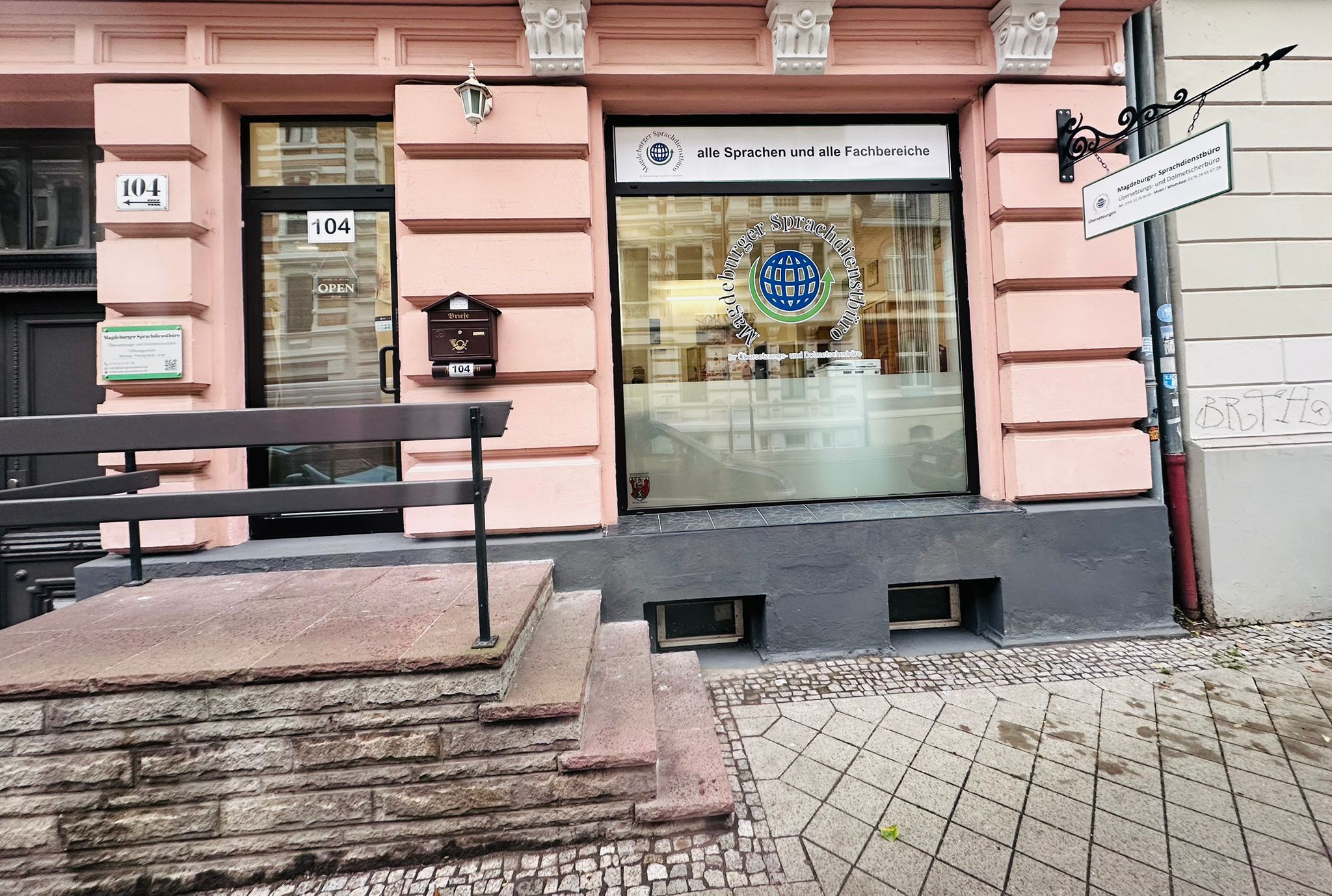 Magdeburger Sprachdienstbüro erweitert Sprachdienstleistungen für Unternehmen und Privatkunden